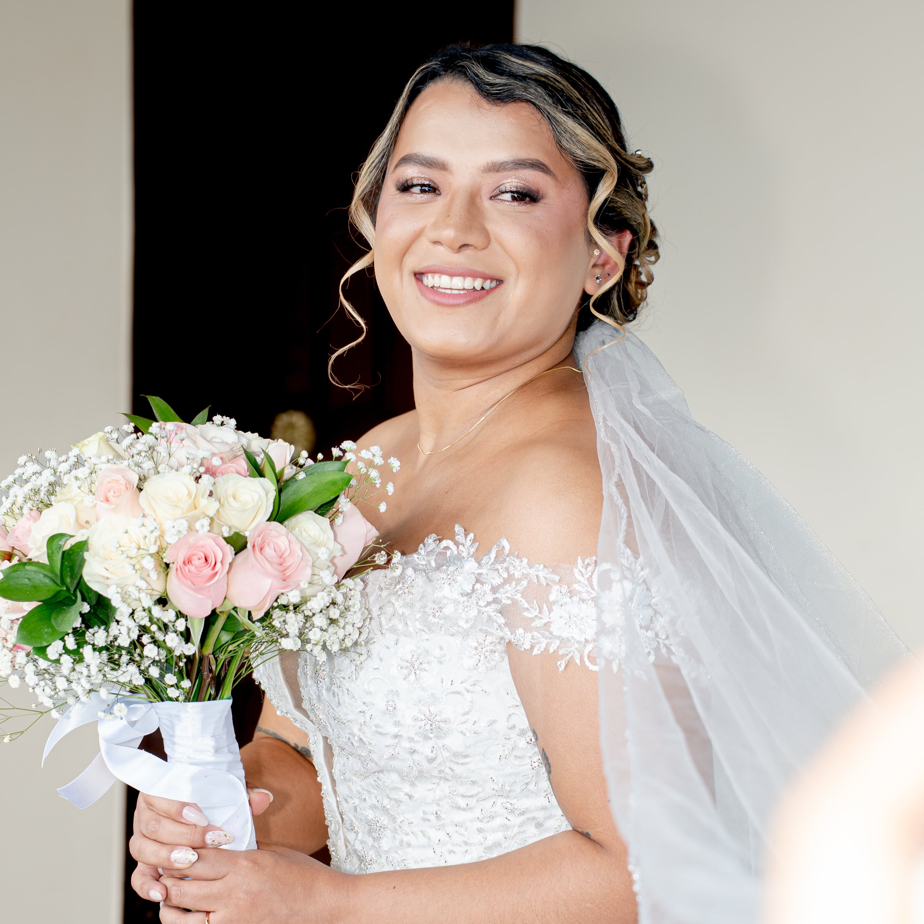 Novia Luxury