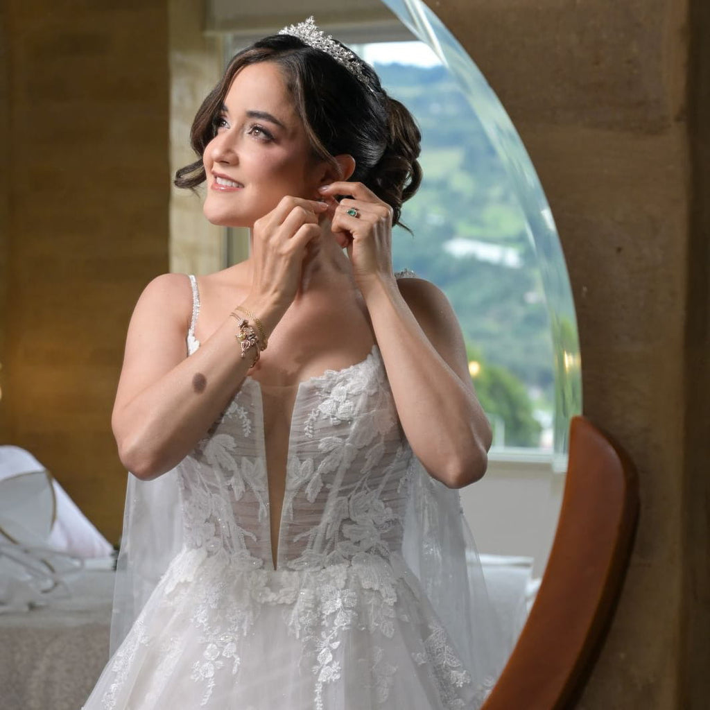 Novia Diamond